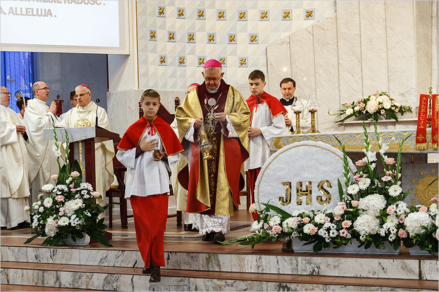 Inauguracja wieczystej adoracji Najwitszego Sakramentu - 17.05.2024.